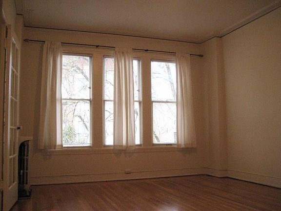 5th image of 1850 Clay St