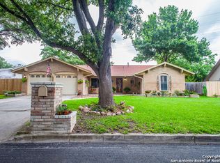 5814 Windvale Dr, Windcrest, TX 78239