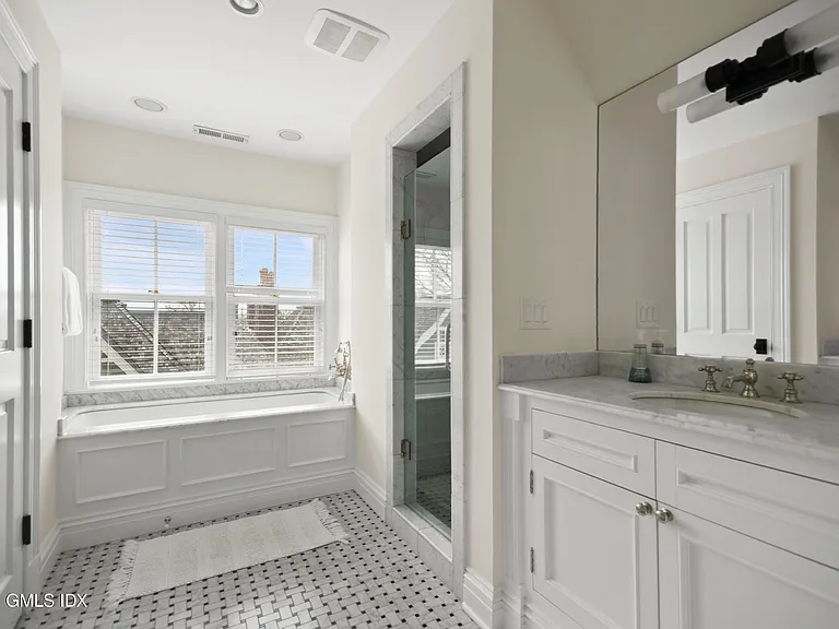 178 Milbank Ave #2 — Photo 15