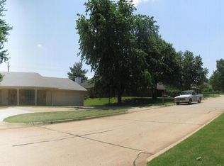 923 S Edgemoor Dr, Stillwater, OK 74074