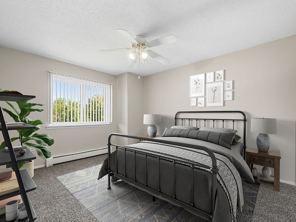 Diamond - 3 Bed / 2 Bath - 1,016 Sq.Ft.