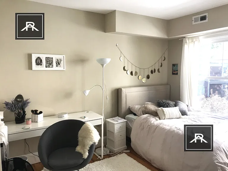 15-17 Putnam Ave #17 — Photo 19