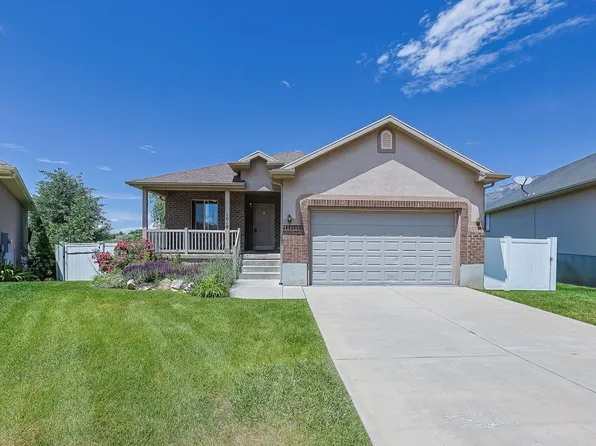 1018 W 3000 N, Pleasant View, UT 84414