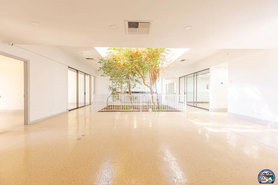 Studio, 1.0 bath, 4285 sqft, $7,000 — Photo 4