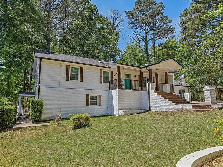 3898 Skidmore Dr — Photo 56