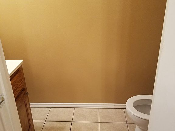 Half bath down stairs