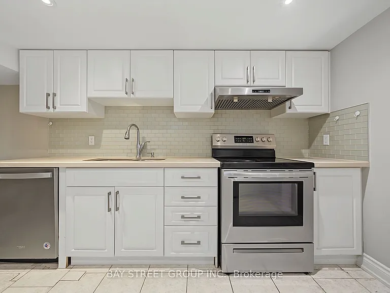 317 Wedgewood Dr — Photo 28