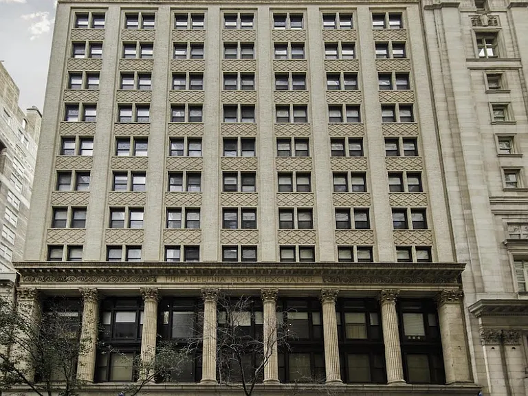 1411 Walnut Street — Photo 1