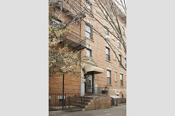 Sold by Stribling | media 9