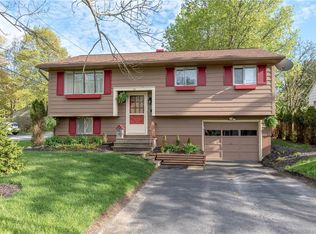 123 Merritt Pl, New Hartford, NY 13413
