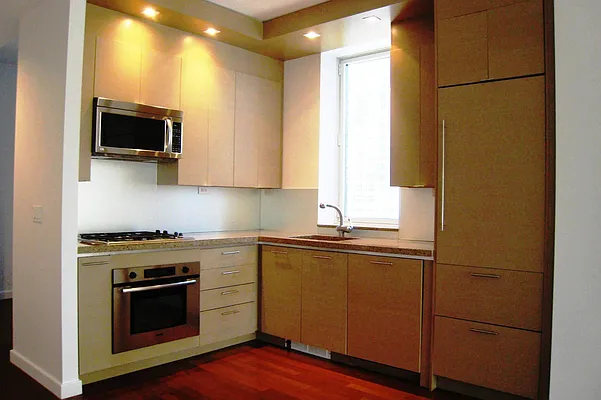 Rented by Corcoran | media 9