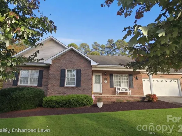 5126 Silver Tree Trl, Conover, NC 28613