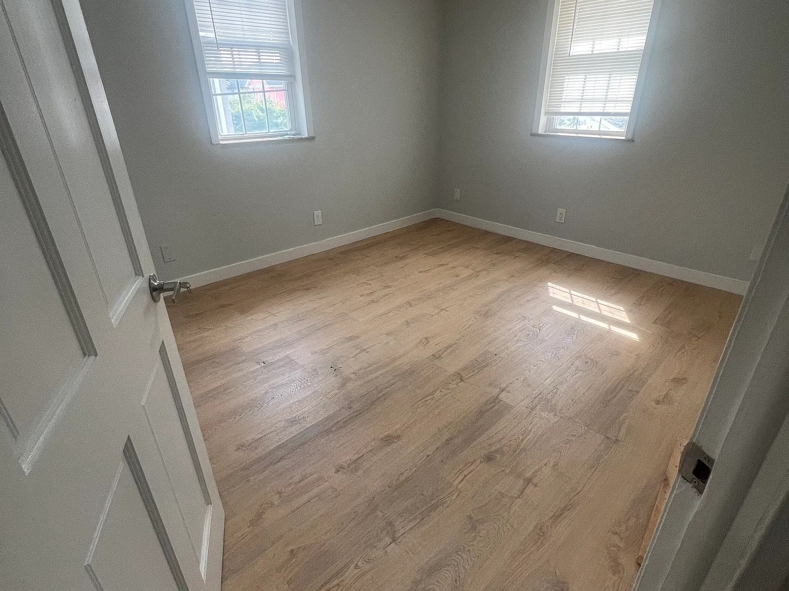 2 bed, $2,700 — Photo 2