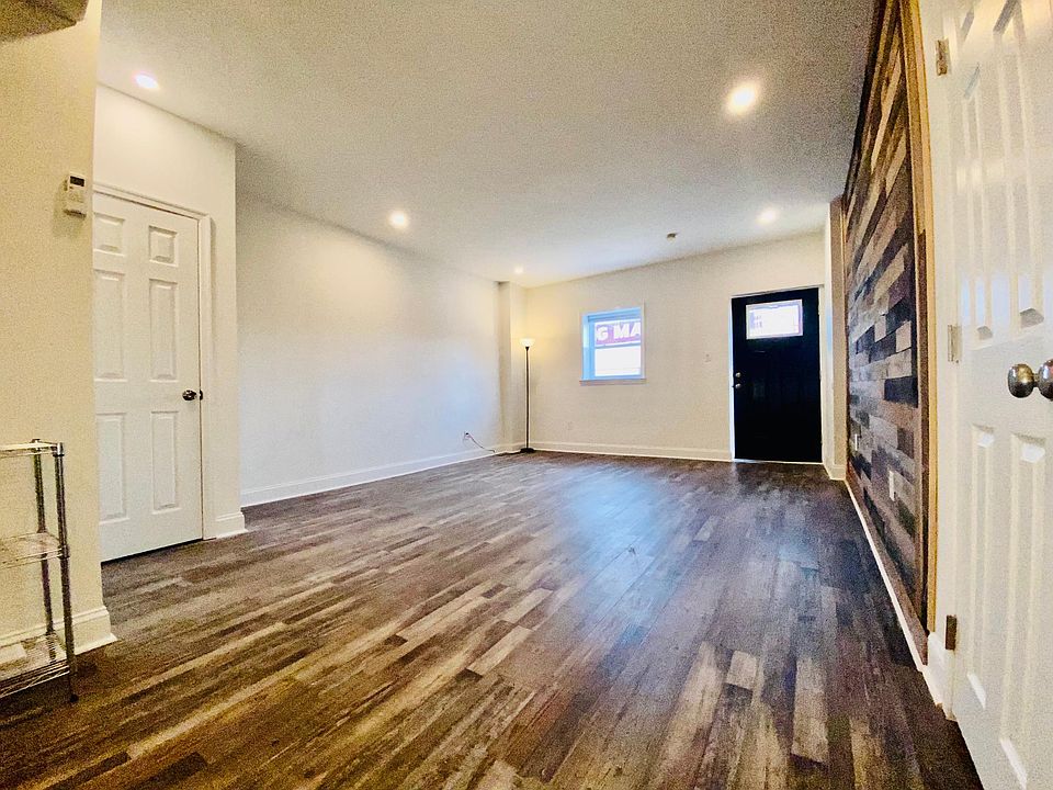 1st image of 2628 Frankford Ave Floor 1