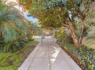 1030 E 2nd St UNIT 9, Long Beach, CA 90802