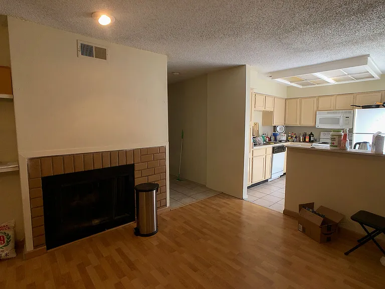 2110 Rio Grande St #206 — Photo 5