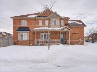 2 Gecko Ct, Brampton, ON L6R 2N9