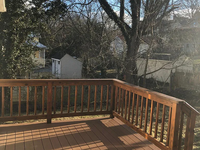 318 Myers St — Photo 19