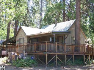 24295 Live Oak St, Mi Wuk Village, CA 95346