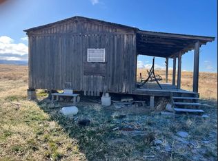 214 Shadow Dr, Crescent Valley, NV 89821