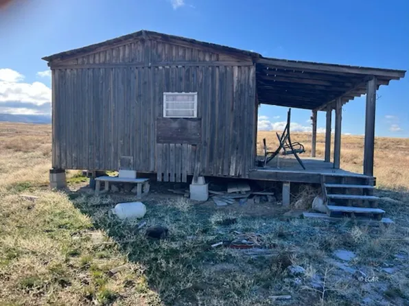 214 Shadow Dr, Crescent Valley, NV 89821