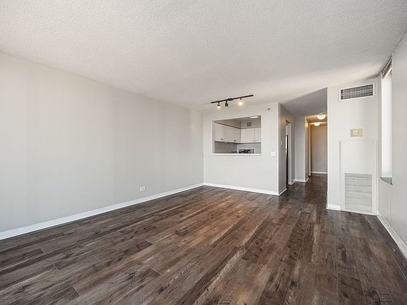 4th image of 3660 N Lake Shore Dr APT 2906