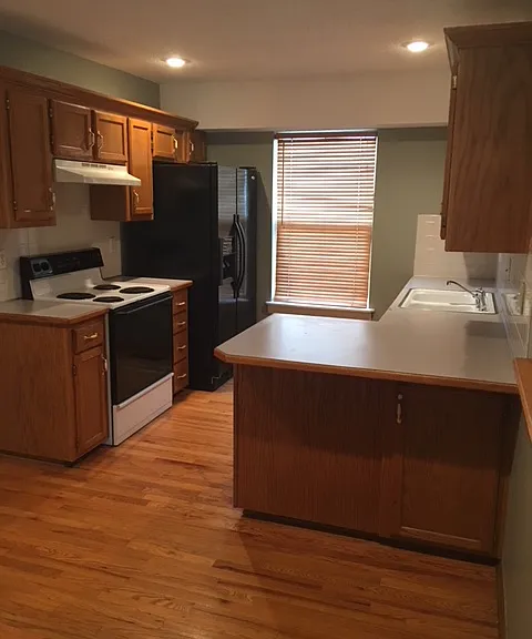 1883 Kingbird Ct — Photo 10