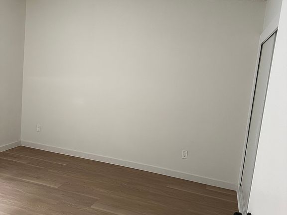 3rd image of 8126 Owensmouth Ave #8