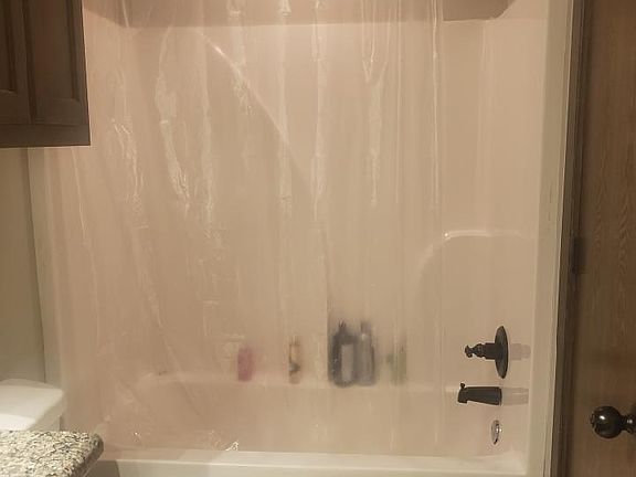 2nd image of 15 NE 7th St #15