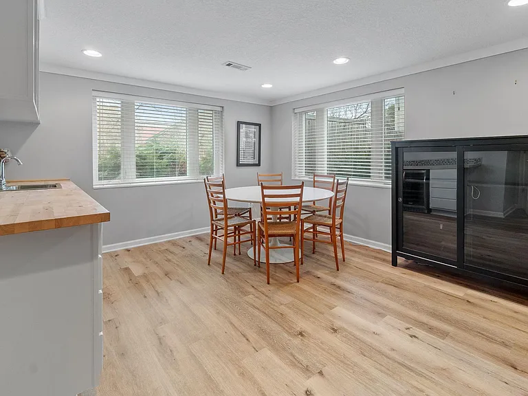 5036 Richmond Dr — Photo 27