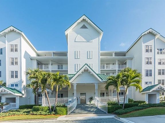 2nd image of 2700 Ocean Dr APT 409