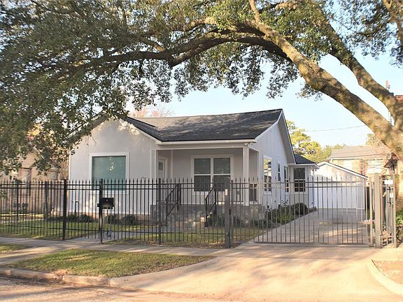2nd image of 2809 Rosewood St