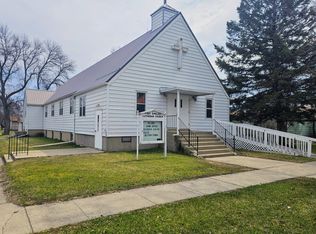 201 3rd St S, Fairmount, ND 58030