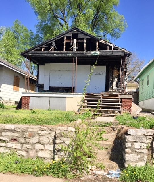 1st image of 321 Bellaire Ave