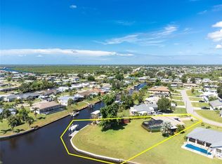 173 Easton Dr NW, Port Charlotte, FL 33952
