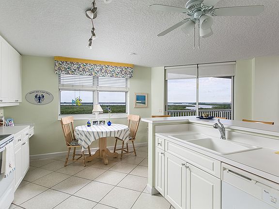 4th image of 5049 N Highway A1a APT 905