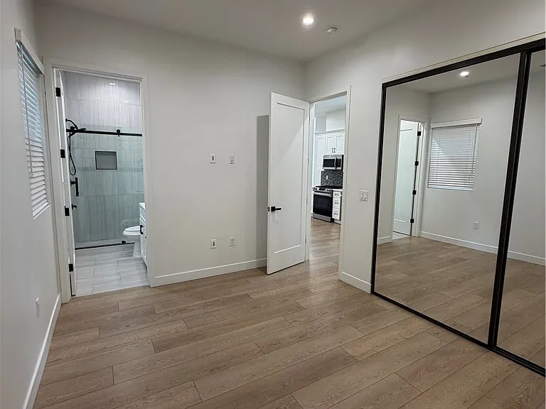 8441 Calvin Ave — Photo 6