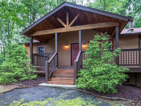 5th image of 314 Catawba Cir