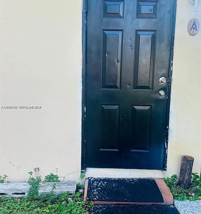 1321 NW 50th Ave #A
