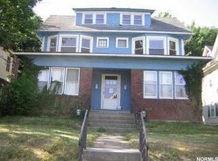 3228 Sycamore Rd, Cleveland Heights, OH 44118