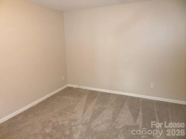424 Mather Green Ave #N — Photo 7