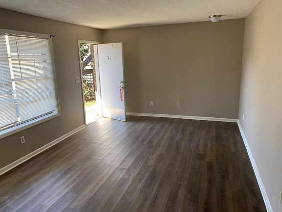 2nd image of 100 Marr Dr
