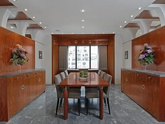 Sold by Corcoran | media 34