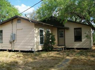 519 N Rachal St, Sinton, TX 78387
