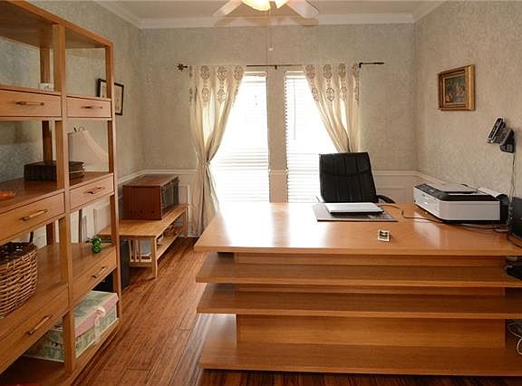 4th image of 185 Simmons Dr