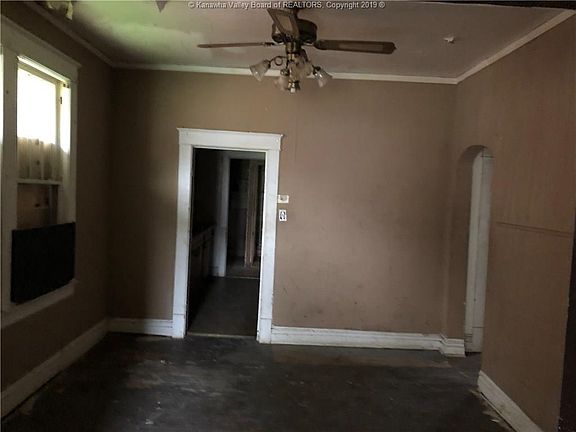 4th image of 5315 Washington Ave SE