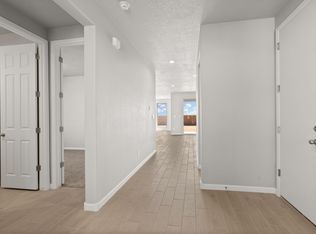 9000 Cambrils Dr NW, Albuquerque, NM 87114