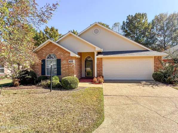 422 Twin Oaks Dr, Clinton, MS 39056