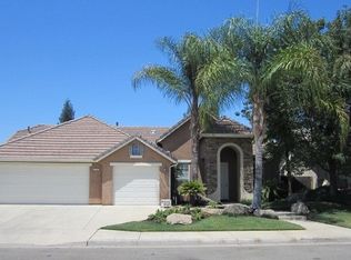 2763 Antonio Ave, Clovis, CA 93611