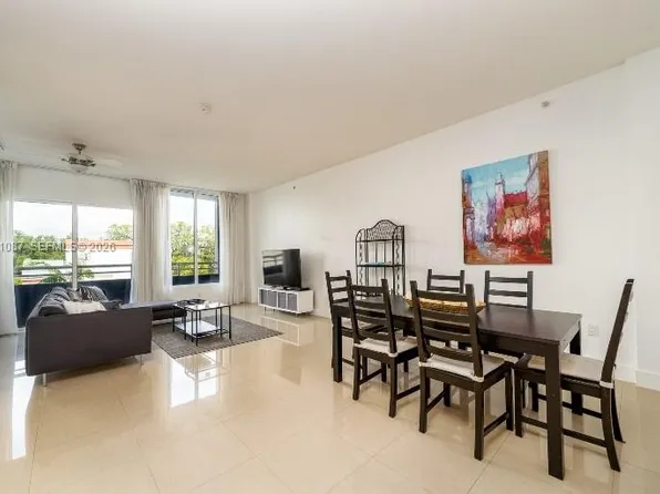 3250 Grand Ave APT 302, Miami, FL 33133
